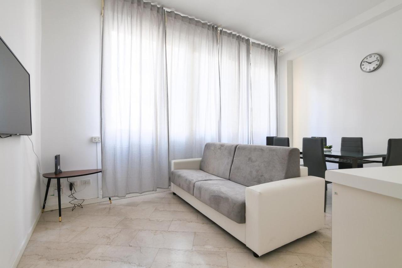 Prestige Boutique Homes - Duomo 1 Milano Exterior foto