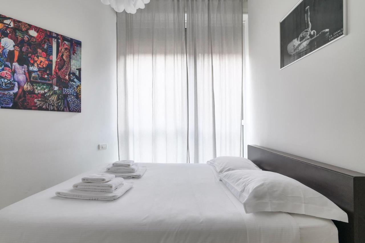 Prestige Boutique Homes - Duomo 1 Milano Exterior foto